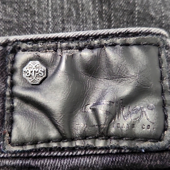 Silver Jeans Co. Suki Mid Skinny Distressed Black Women's Size W30/L31 - Picture 4 of 11